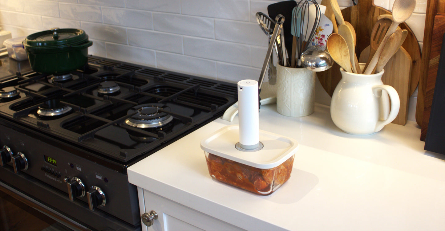 Vuumex container on kitchen bench marinating food